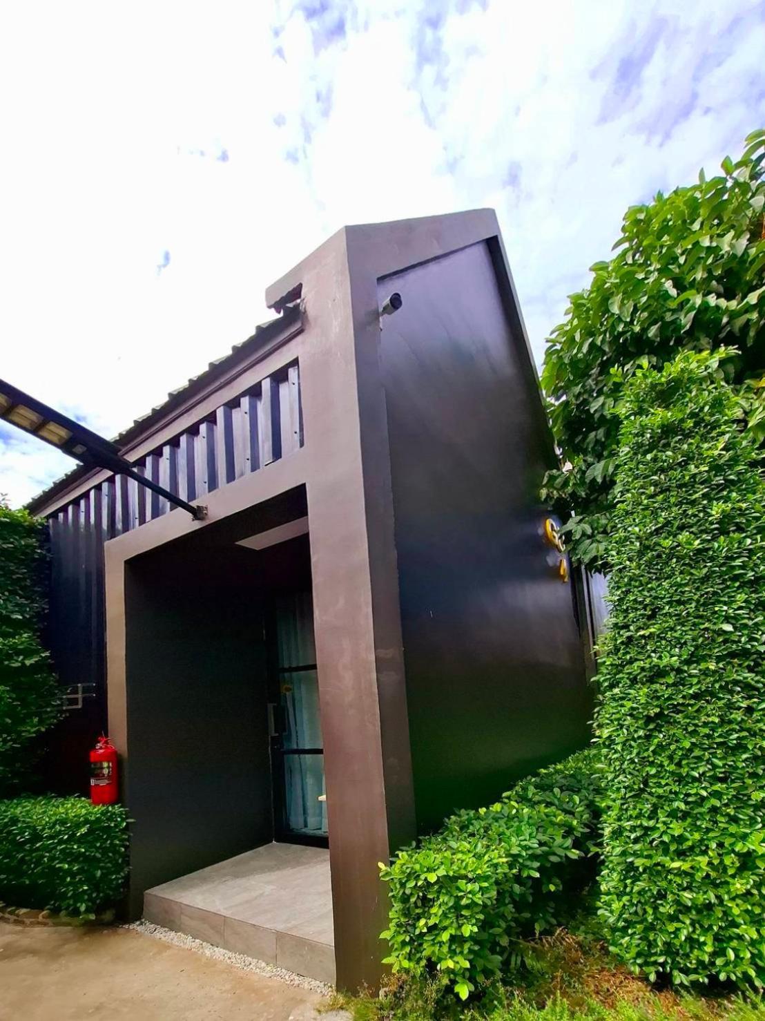 Sawasdee​ Buriram​ Resort Exterior foto