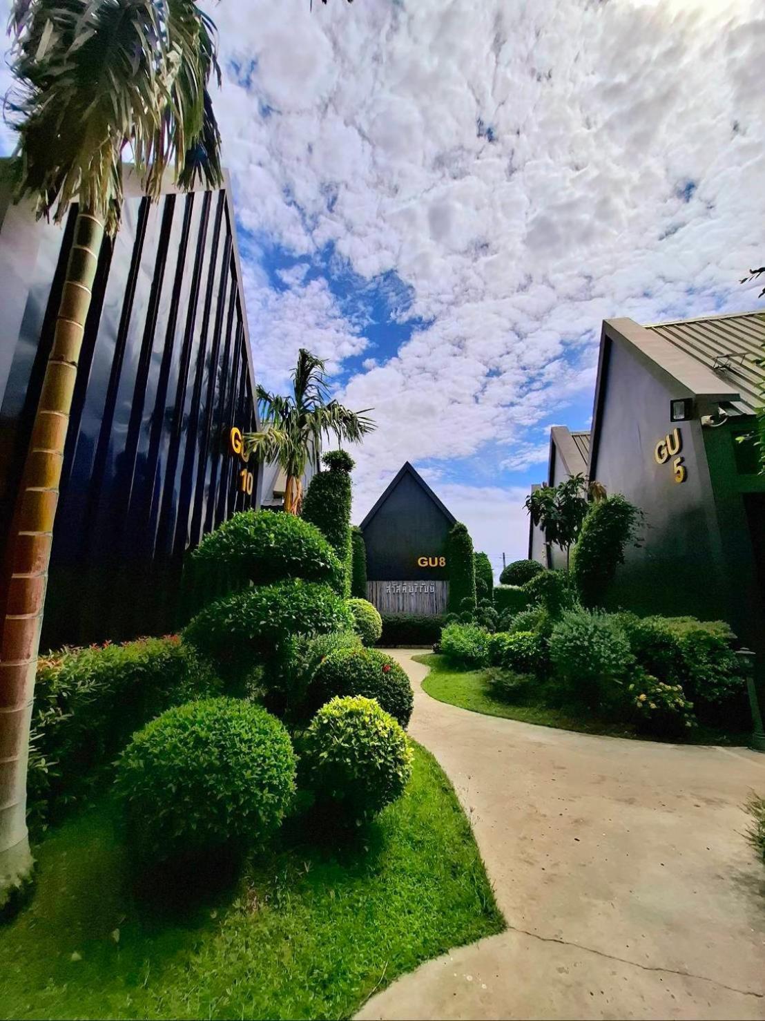 Sawasdee​ Buriram​ Resort Exterior foto