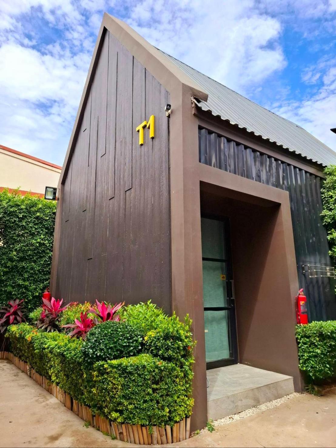 Sawasdee​ Buriram​ Resort Exterior foto