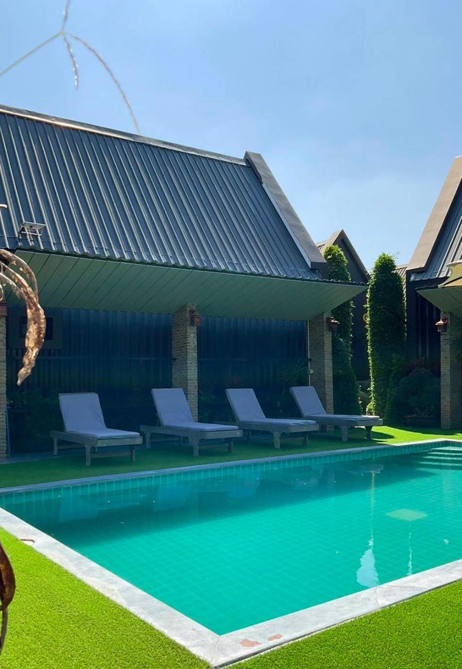 Sawasdee​ Buriram​ Resort Exterior foto