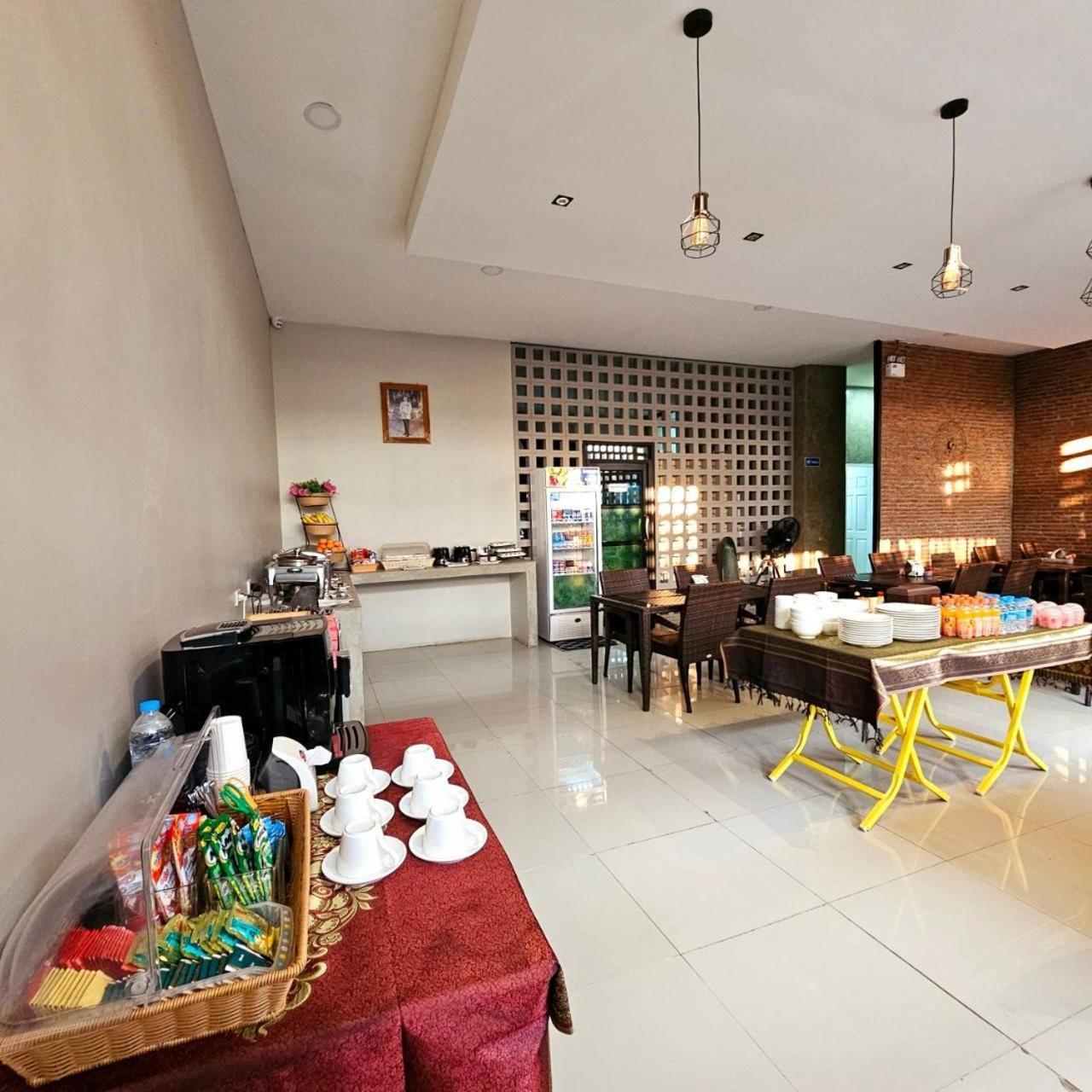 Sawasdee​ Buriram​ Resort Exterior foto